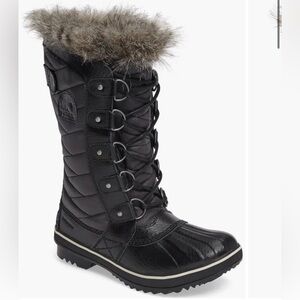 NWOT Sorel Torino II Faux Fur Lined Boots 8.5